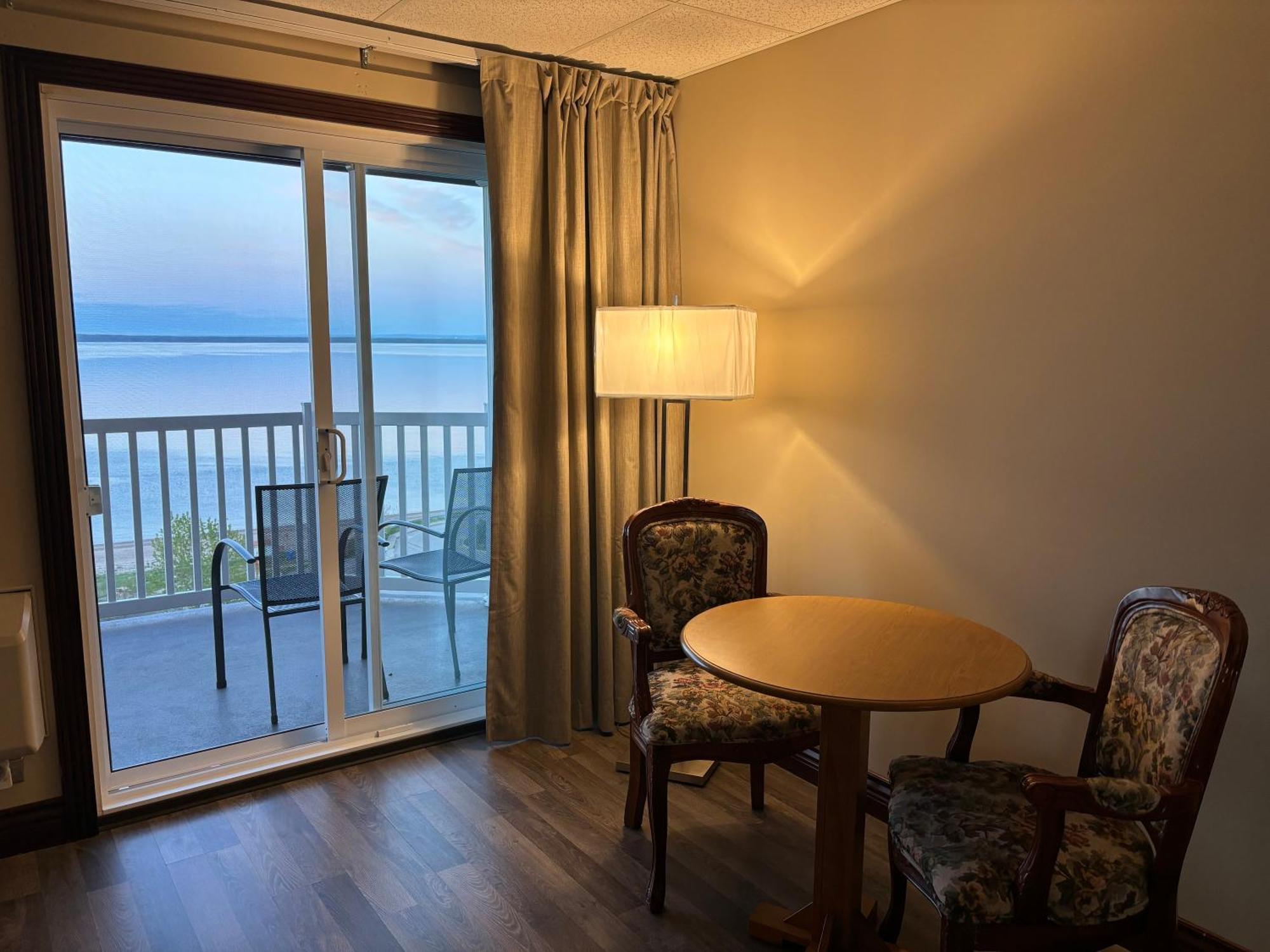 Motel Vue Belvedere Saint-Siméon Екстериор снимка