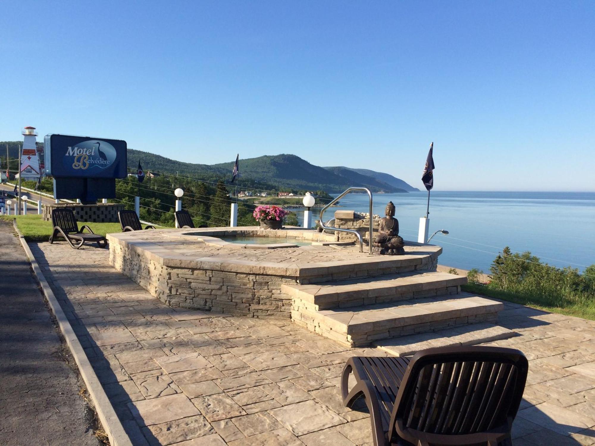 Motel Vue Belvedere Saint-Siméon Екстериор снимка
