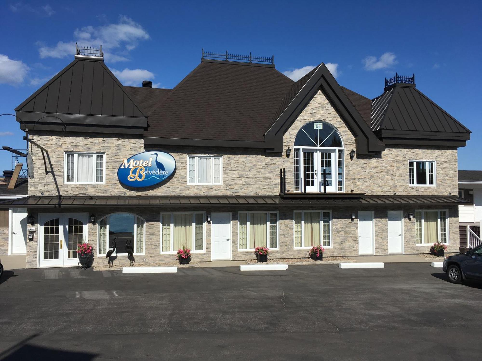 Motel Vue Belvedere Saint-Siméon Екстериор снимка